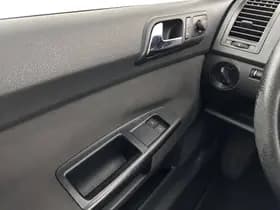 Volkswagen Polo thumbnail 17