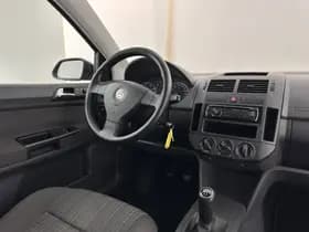 Volkswagen Polo thumbnail 8