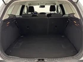 Ford Focus thumbnail 10