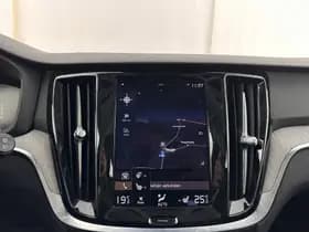Volvo V60 thumbnail 16