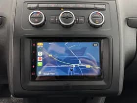 Volkswagen Touran thumbnail 16