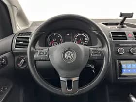 Volkswagen Touran thumbnail 18
