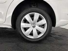 Volkswagen Touran thumbnail 24