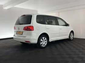 Volkswagen Touran thumbnail 7
