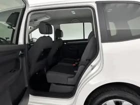 Volkswagen Touran thumbnail 10