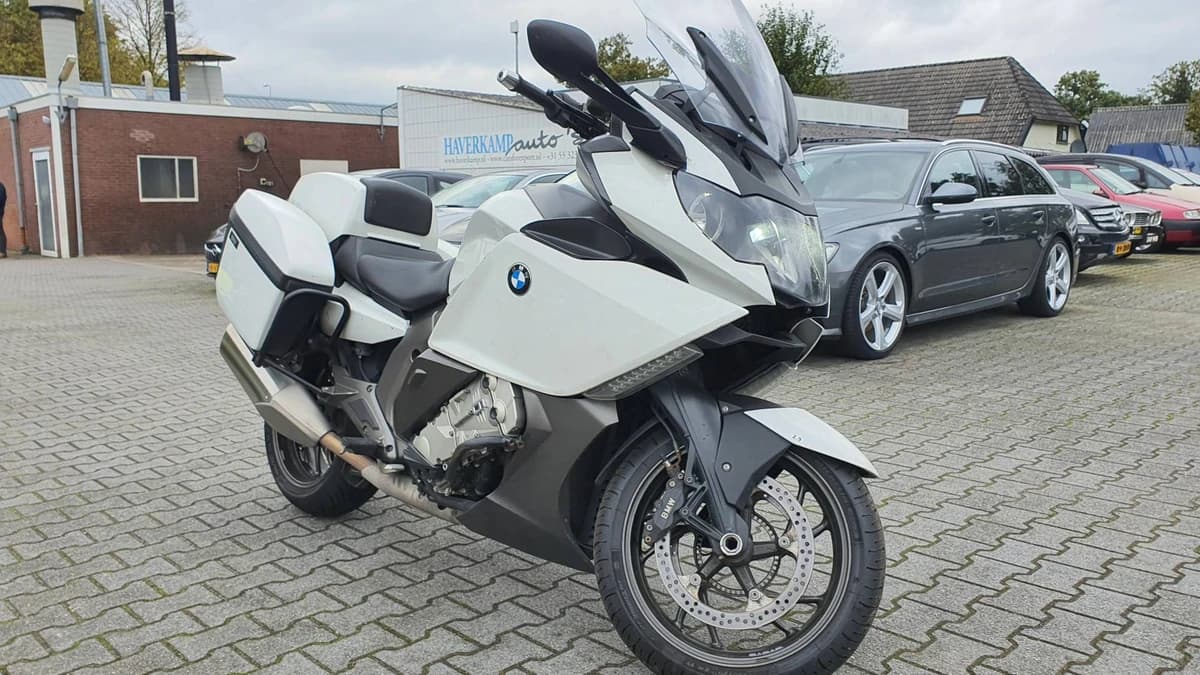 BMW K — foto 1