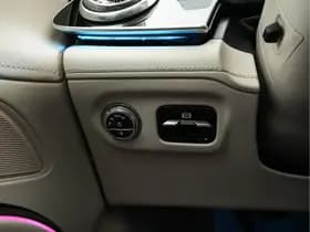 Mercedes-Benz Benz eqs thumbnail 23