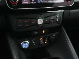 Nissan Leaf thumbnail 15