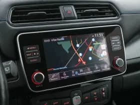 Nissan Leaf thumbnail 16