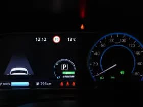 Nissan Leaf thumbnail 20