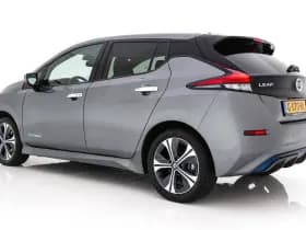 Nissan Leaf thumbnail 5