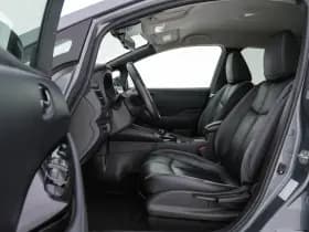Nissan Leaf thumbnail 9