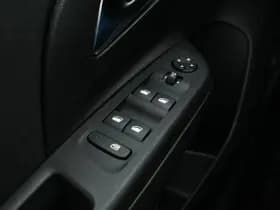 Opel Corsa e thumbnail 23