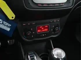 Alfa Romeo Romeo mito thumbnail 15