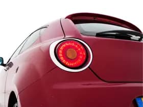 Alfa Romeo Romeo mito thumbnail 24