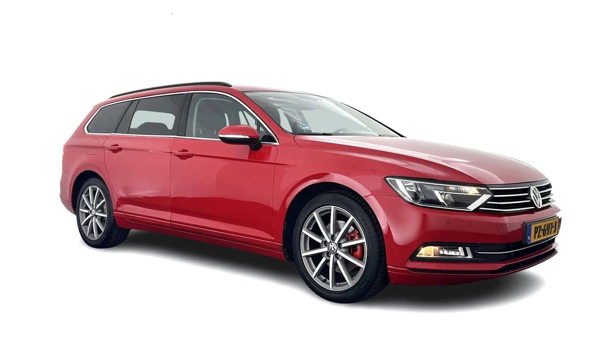Volkswagen Passat — foto 1