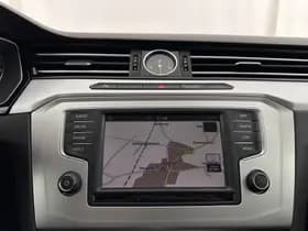 Volkswagen Passat thumbnail 14