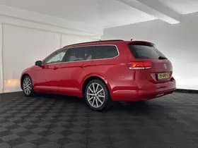 Volkswagen Passat thumbnail 5