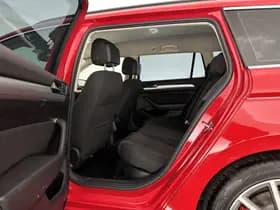 Volkswagen Passat thumbnail 10