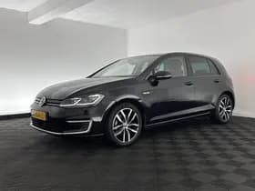 Volkswagen E golf thumbnail 4