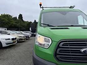 Ford Transit thumbnail 23