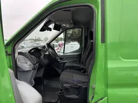 Ford Transit thumbnail 9