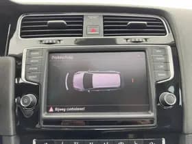 Volkswagen Golf thumbnail 14