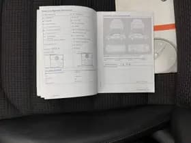 Volkswagen Golf thumbnail 31