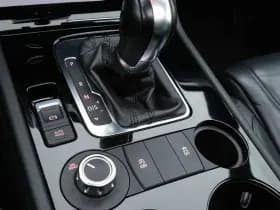 Volkswagen Touareg thumbnail 14
