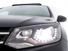 Volkswagen Touareg thumbnail 32