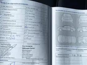 Volkswagen Touareg thumbnail 34