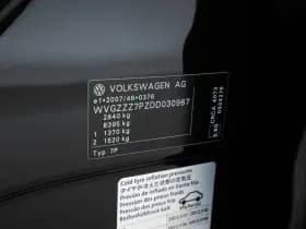 Volkswagen Touareg thumbnail 39