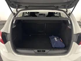 Peugeot 308 thumbnail 11