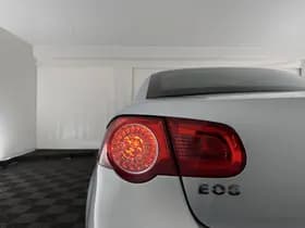 Volkswagen Eos thumbnail 24