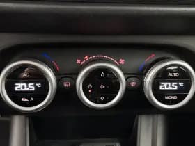 Alfa Romeo Romeo giulietta thumbnail 14