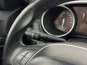 Alfa Romeo Romeo giulietta thumbnail 18