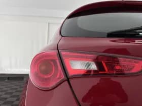 Alfa Romeo Romeo giulietta thumbnail 22
