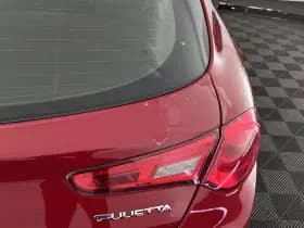 Alfa Romeo Romeo giulietta thumbnail 28