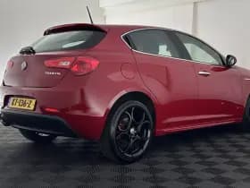 Alfa Romeo Romeo giulietta thumbnail 7