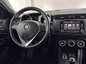 Alfa Romeo Romeo giulietta thumbnail 8