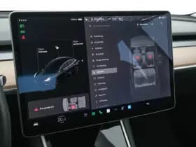 Tesla Model 3 thumbnail 16