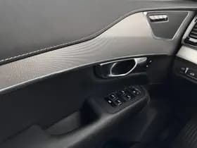 Volvo Xc90 thumbnail 27
