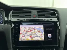 Volkswagen Golf thumbnail 15