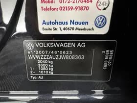 Volkswagen Golf thumbnail 27