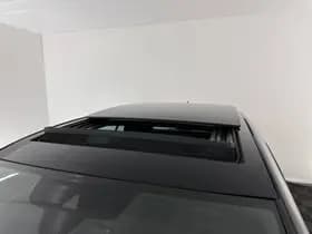 Volkswagen Golf thumbnail 8