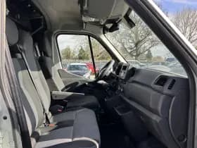 Renault Master thumbnail 12