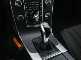 Volvo S60 thumbnail 13