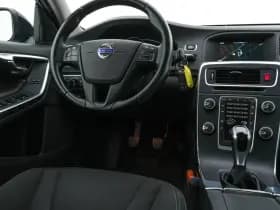 Volvo S60 thumbnail 8