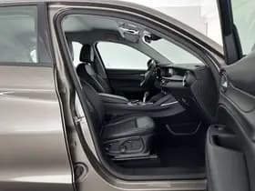 Alfa Romeo Stelvio thumbnail 14