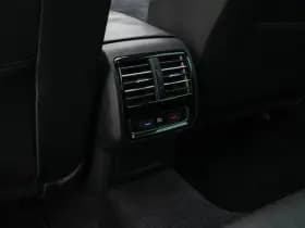 Volkswagen Passat thumbnail 26